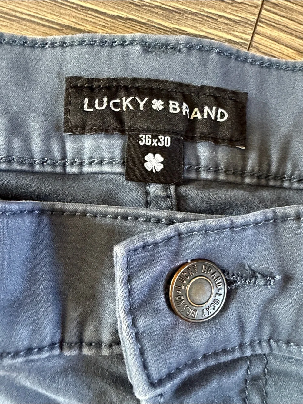 Lucky Brand Men's Straight Jeans in Dusty Blue